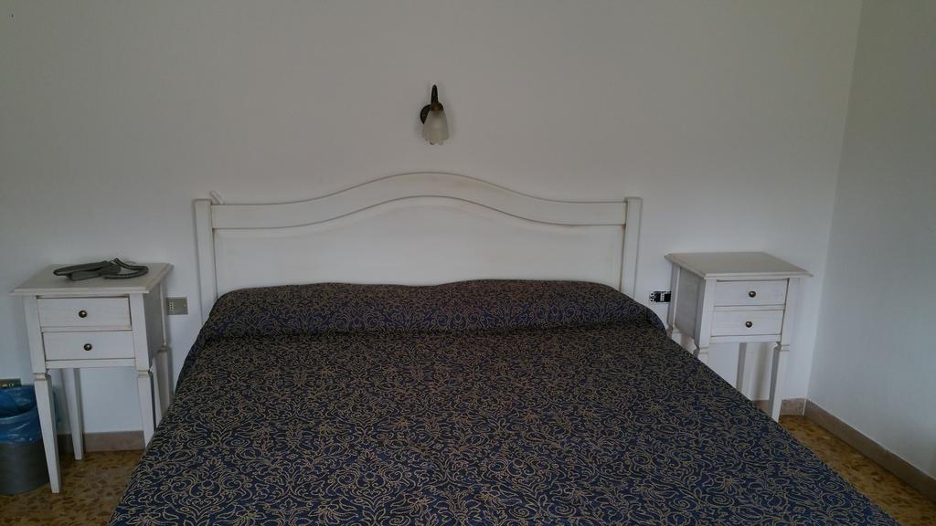 Albergo Sonia ฟลอเรนซ์ ภายนอก รูปภาพ